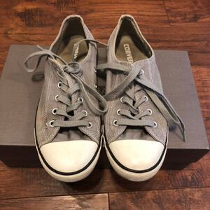 CONVERSE cta low top gray shoes sneakers sz 7 womens